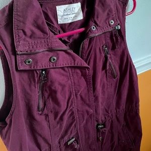 Maroon Vest • Size M